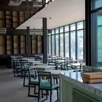 โรงแรมเปิดใหม่สไตล์ cozy ดูอบอุ่นคลุมโทนขาวดำพัทยา