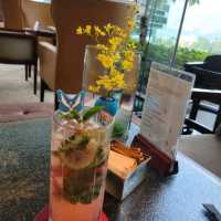 金鐘酒店春日花花士多啤梨主題下午茶