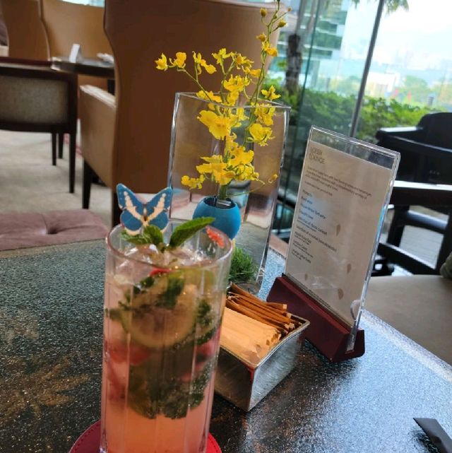 金鐘酒店春日花花士多啤梨主題下午茶