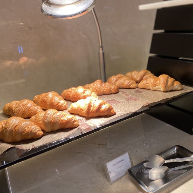 다양한 종류의 빵이있는 용산 호텔 🥖🍞🥪🥐