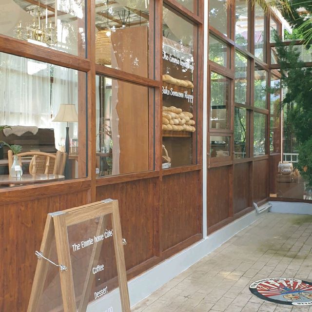 The emmie home cafe 