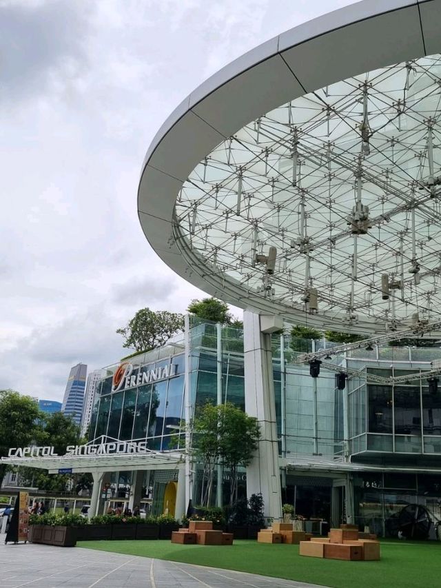 Singapore Luxurious Theatre