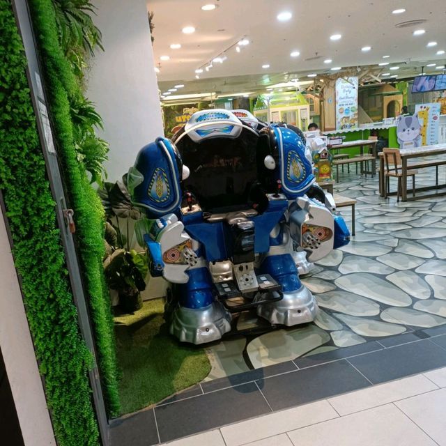Utopia Jungle World Children Theme Park