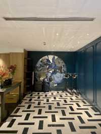 Graph Hotel