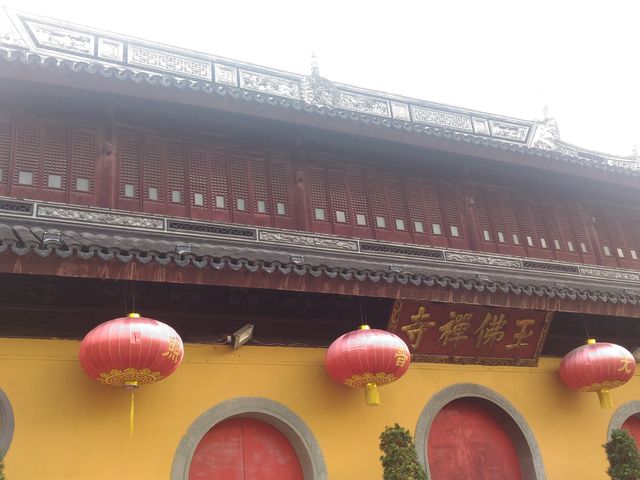 Jade Buddha Temple - Shanghai  