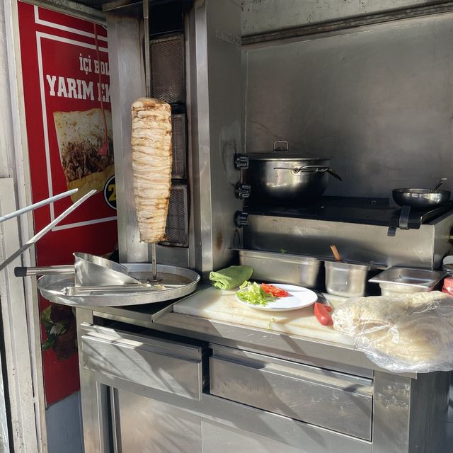 土耳其遊記 Izmir 市集內超抵食地道kebab雞肉飯