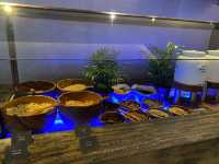 Eating in real Farmhouse break buffet cool env