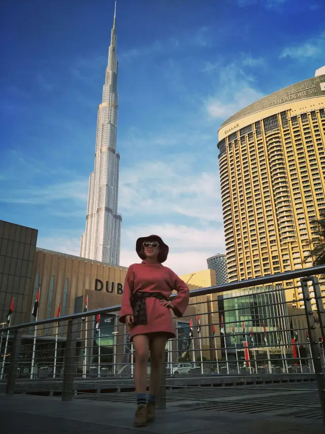 In Dubai, what kind of experience is it to spend five days and four nights for New Year's Eve?