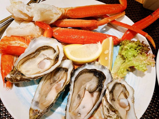 /萬怡酒店🏨三百幾生蠔自助「晚」餐😋🦪/
