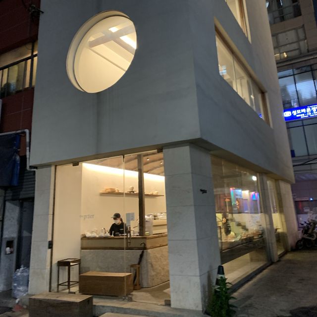 신당 카페, 더피터