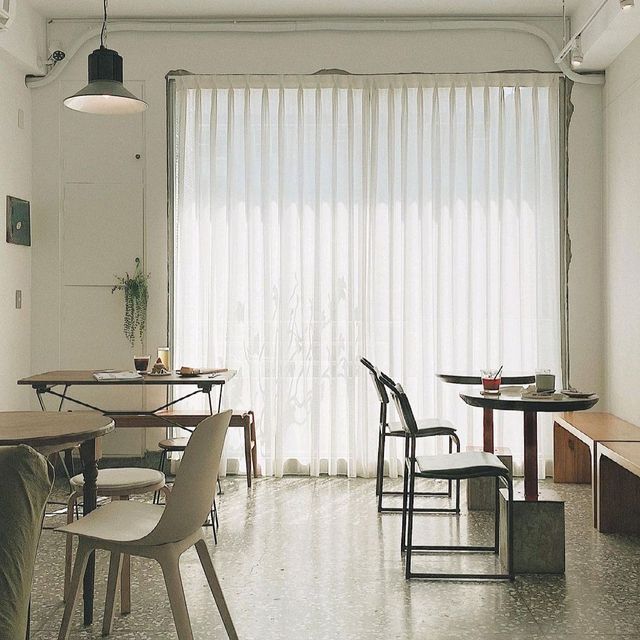 DELICATE COFFEE,MAKASSAR