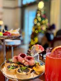 Walt’s Cafe Hong Kong Disneyland Hotel 