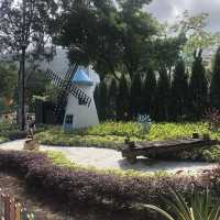 一家大細岩玩嘅公園