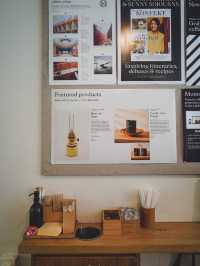 MONOCLE café & shop – LONDON - …คาเฟ่สบายตาและร้าน