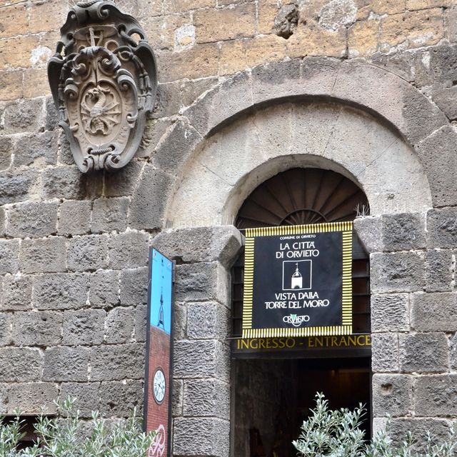 意大利 Orvieto 👀 Torre del Moro