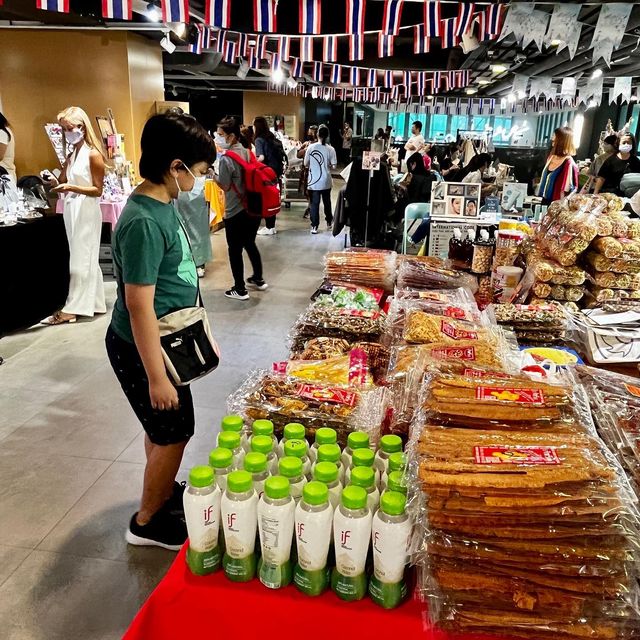 好想去泰國中旅行？不如來個小泰國之旅