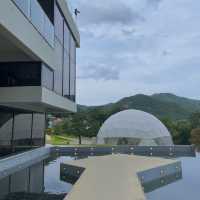 360도 산 뷰 감상할 수 있는 카페