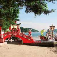 ขอพรเจ้าแม่กวนอิม ริมหาดรีพัลส์ เบย์