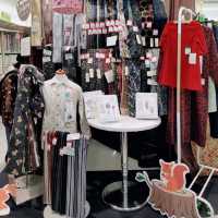 日本最大級のハンドメイド専門店　江坂 大塚屋