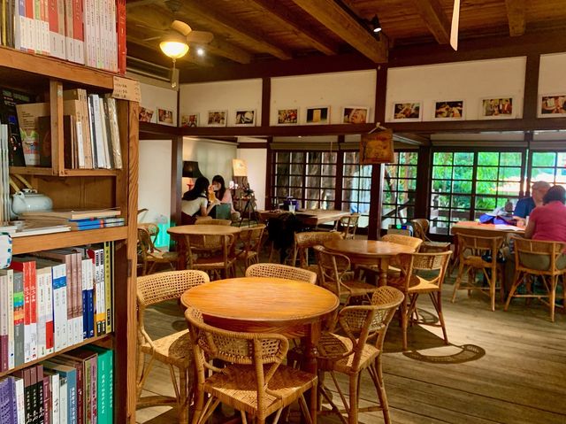 台南下午茶推薦｜奉茶 十八卯茶屋，文青必去的日治時期老屋建築