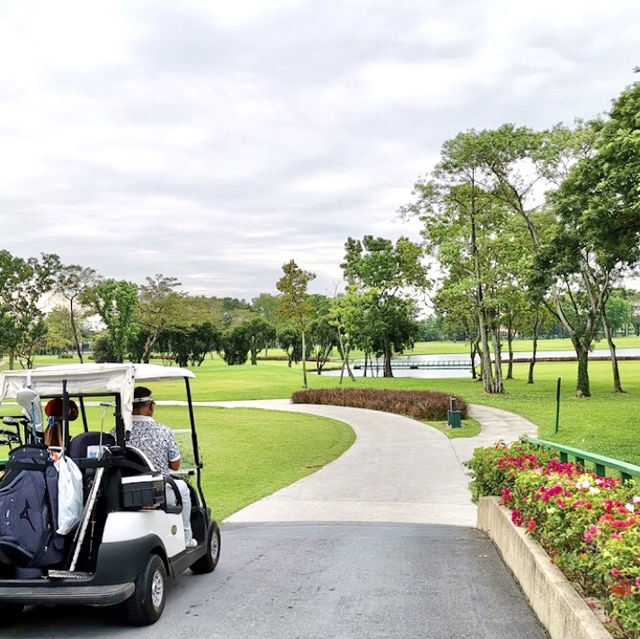 曼谷性價比酒店的Golf Resort