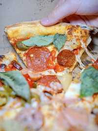 多款口味有魅力，酸種Pizza超好食