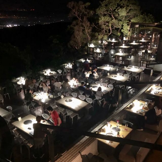 陽明山上看台北夜景最棒的（八卦夜未眠）餐廳