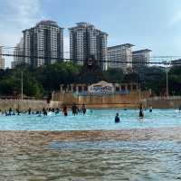 Amusement park with world's largest surf pool