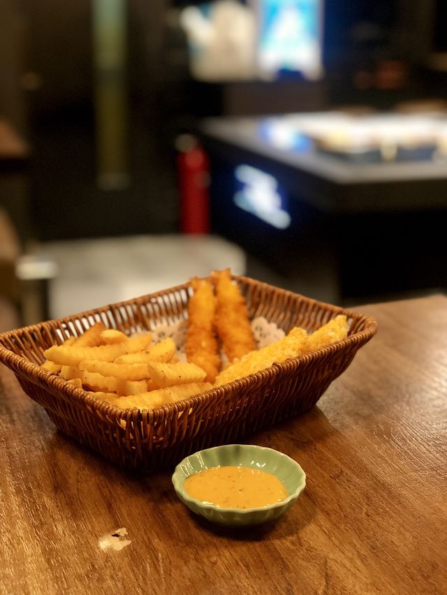 銅鑼灣潮州菜與酒吧的結合 銅鑼灣潮州菜與酒吧的結合