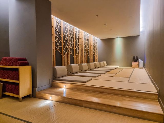 Let's Relax Onsen and Spa Thonglor