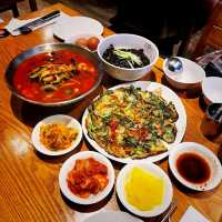 One Of The Best Korean Food That's Not BBQ