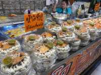 แซ่บ ซีฟู้ด รสเด็ด ตลาดนกฮูก