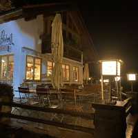 A friendly cafe/restaurant at a castle ruins