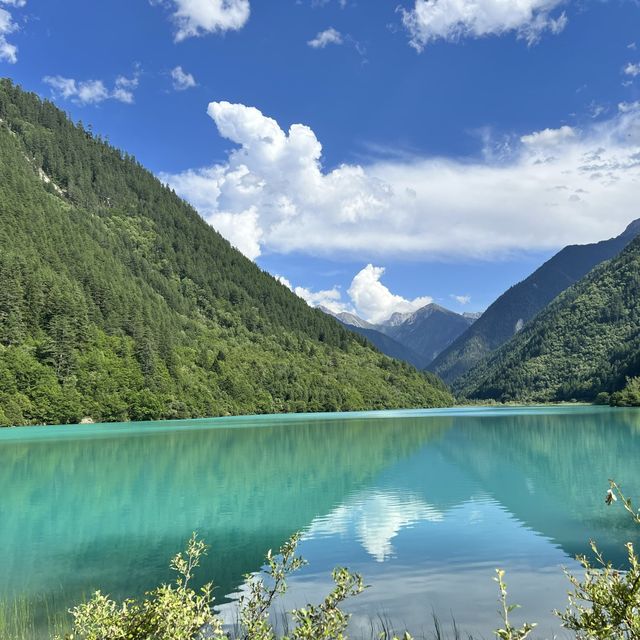 The beauty of Jiuzhaigou