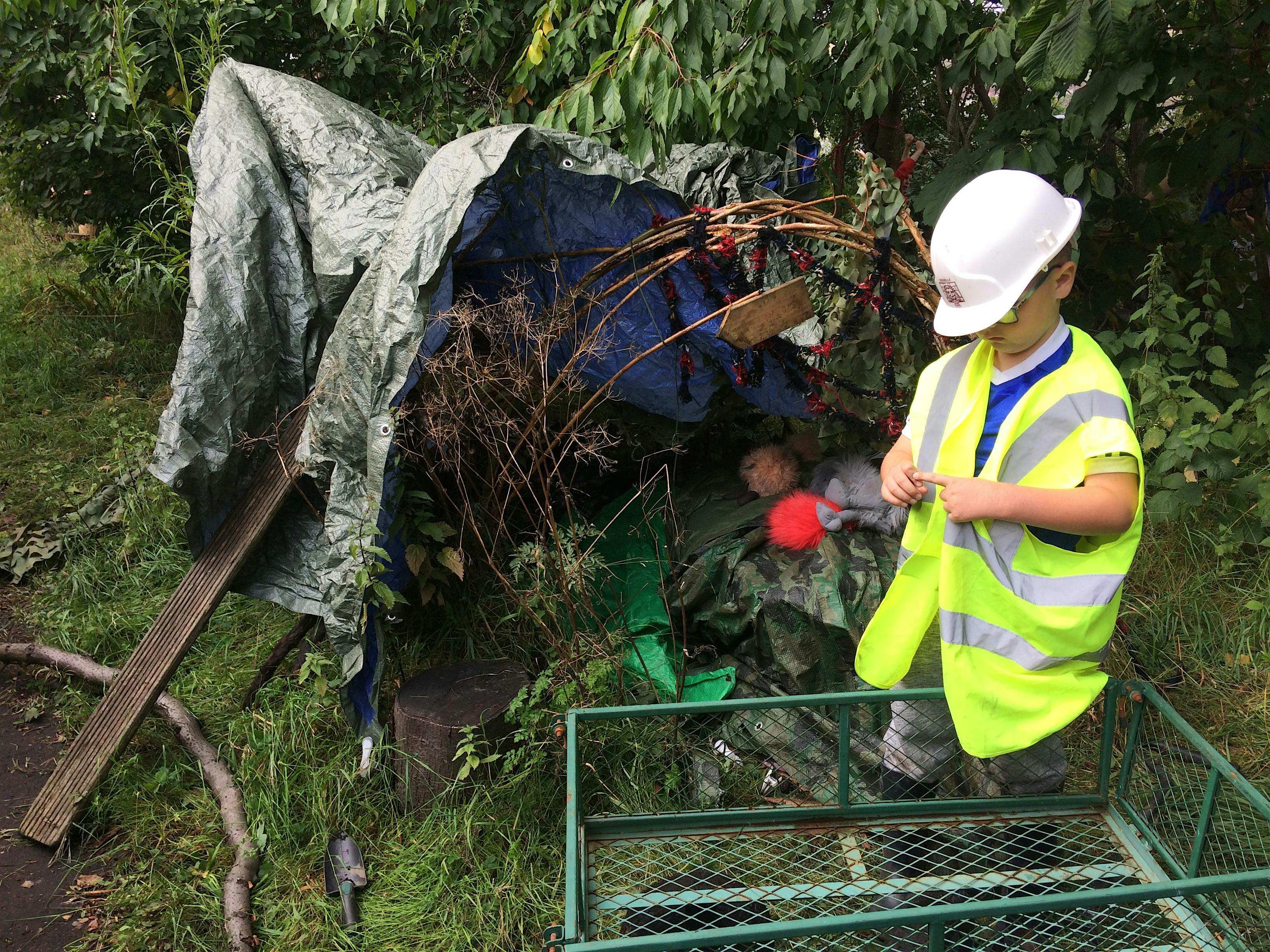 Stirling Forest Play Camp - October Holidays: 13th,14th,16th,20th 21st,23rd | The Stirling Smith Art Gallery & Museum Garden