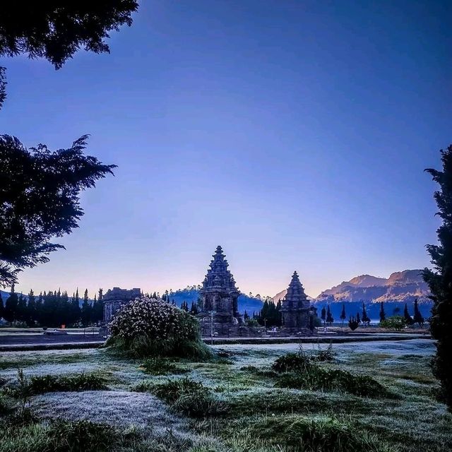 ARJUNA TEMPLE : DIENG