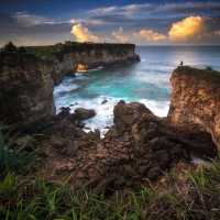 KARANG BOLONG BEACH : PACITAN