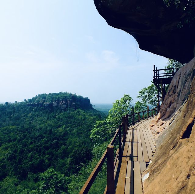 ภูทอก