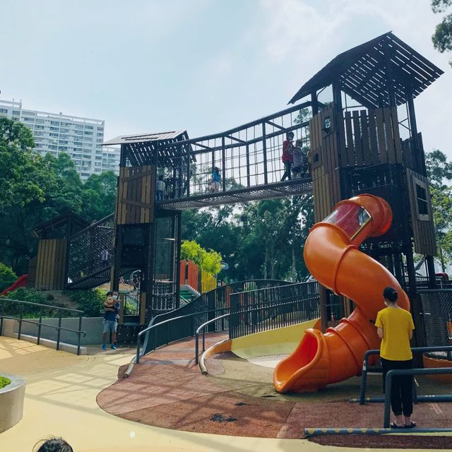 屯門公園兒童遊樂場