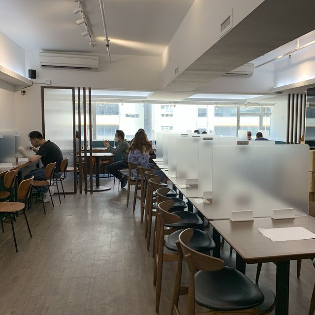 招牌人氣台式吐司｜黑布小巷
