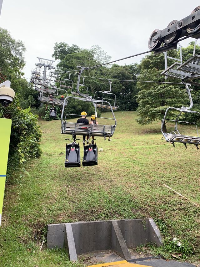 新加坡必玩 | 高速斜坡下滑車