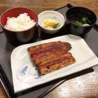札幌老字號炭燒鰻魚店