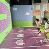 Peppa Pig’s Happy Day Interactive Play