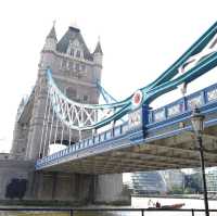 สะพานทาวเวอร์บริดจ์ (Tower Bridge) 