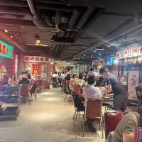 "女人街食飯公司"