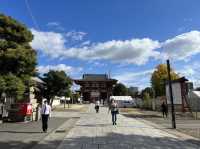 日本大阪四天王寺｜佔地好大又氣派，很漂亮的地方