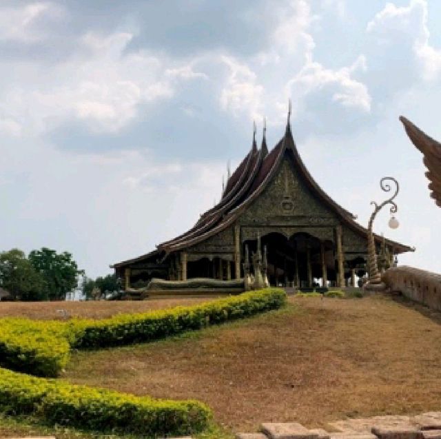 วัดสิรินธรวรารามภูพร้าว จ.อุบลราชธานี