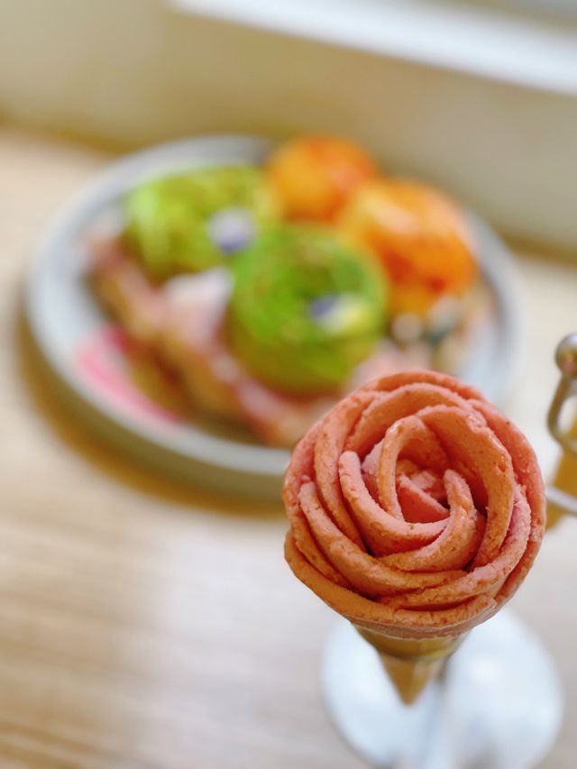 中環🌹玫瑰花打卡Cafe