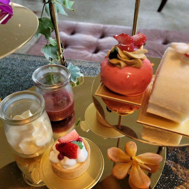 金鐘酒店春日花花士多啤梨主題下午茶