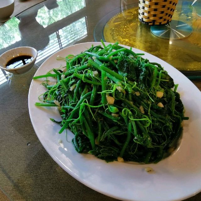 海防市高級越南菜餐廳--Nhà hàng Gia Viên